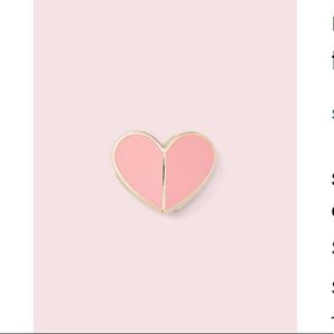 Kate Spade enamel twistlock